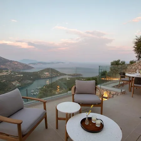 Villa Aurora *
