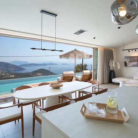 Villa Aurora